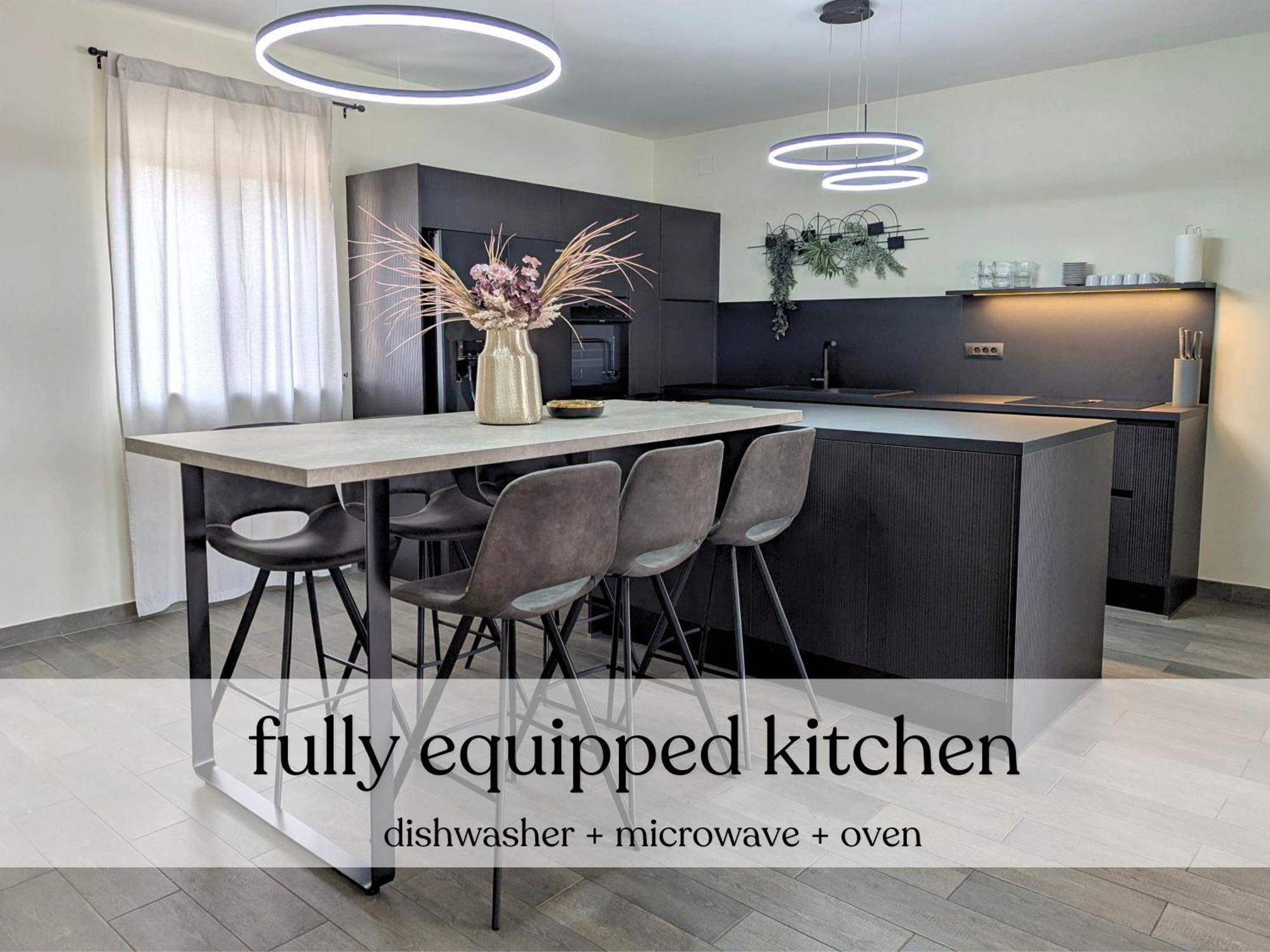 Willa Spacious With Pool, Indoor Jacuzzi And Sauna Near Porec Višnjan