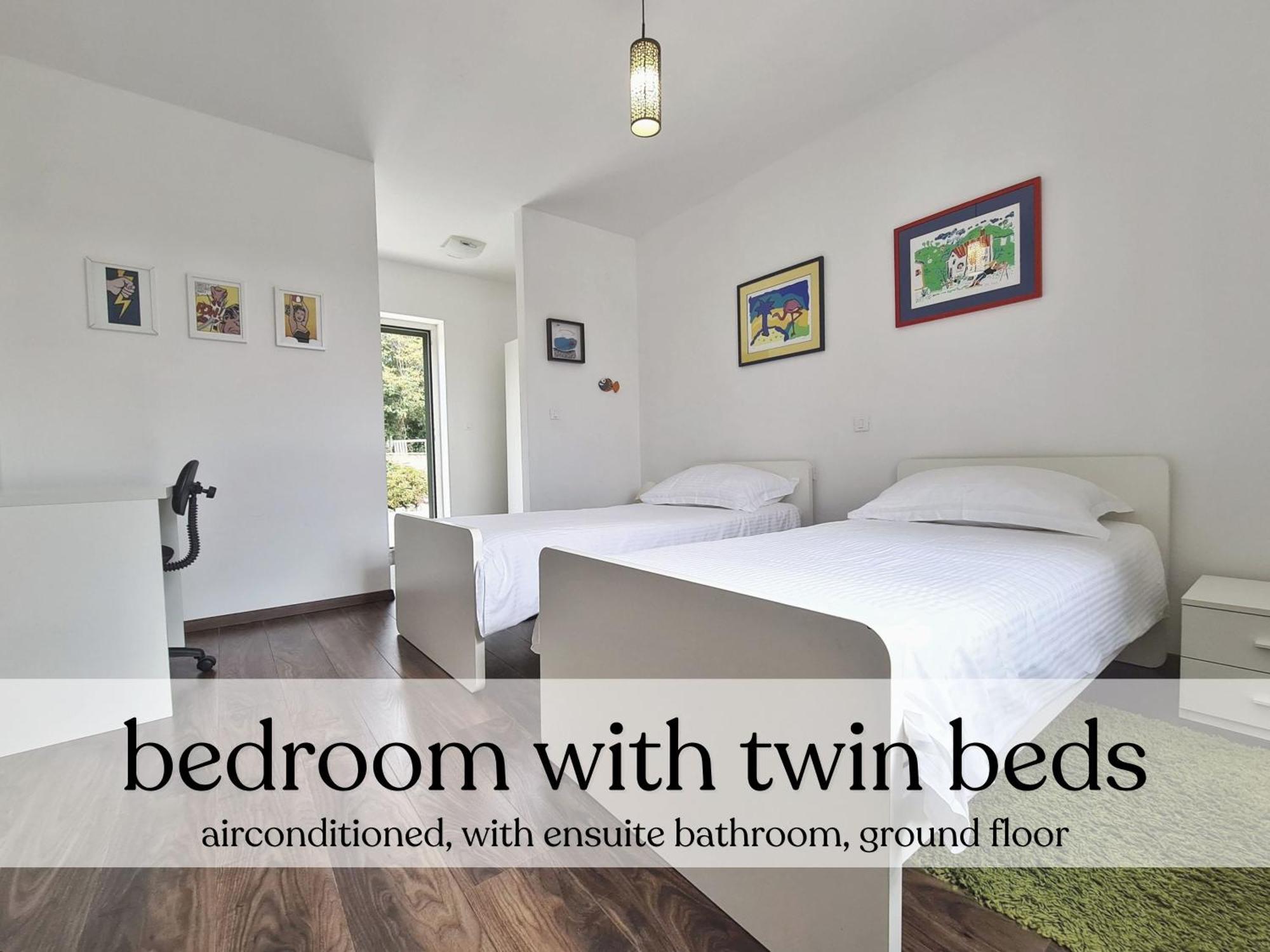 Spacious Villa With Pool, Indoor Jacuzzi And Sauna Near Porec Visnjan