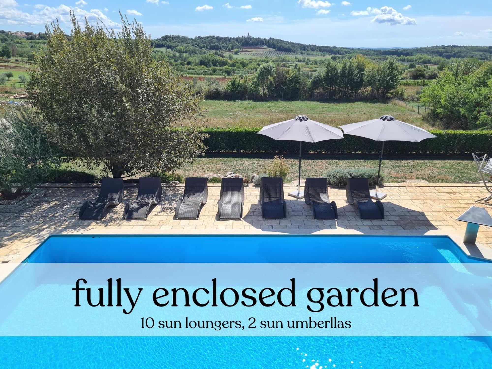 Villa Spacious Villa With Pool, Indoor Jacuzzi And Sauna Near Porec